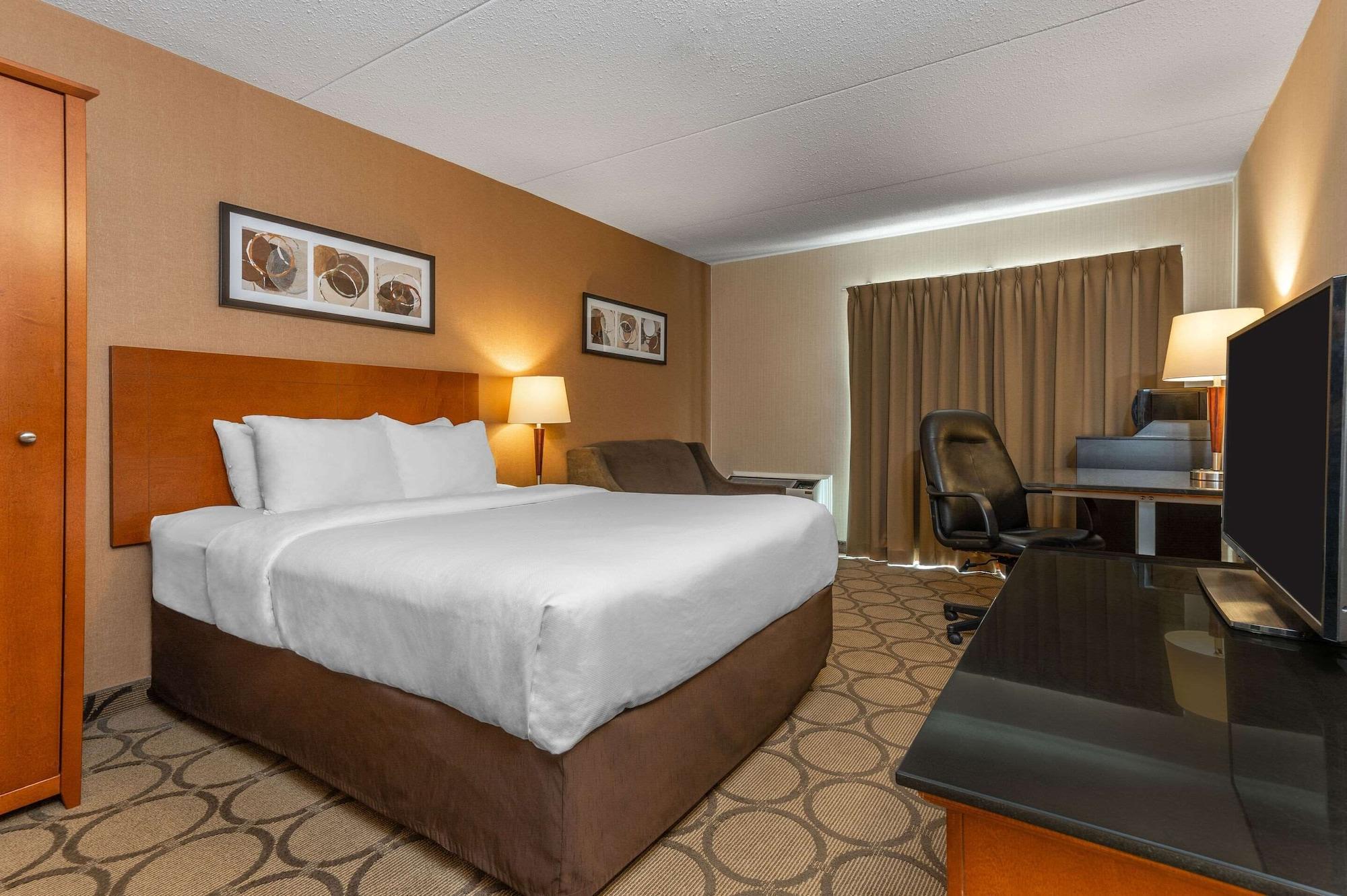 Comfort Inn Simcoe Bagian luar foto